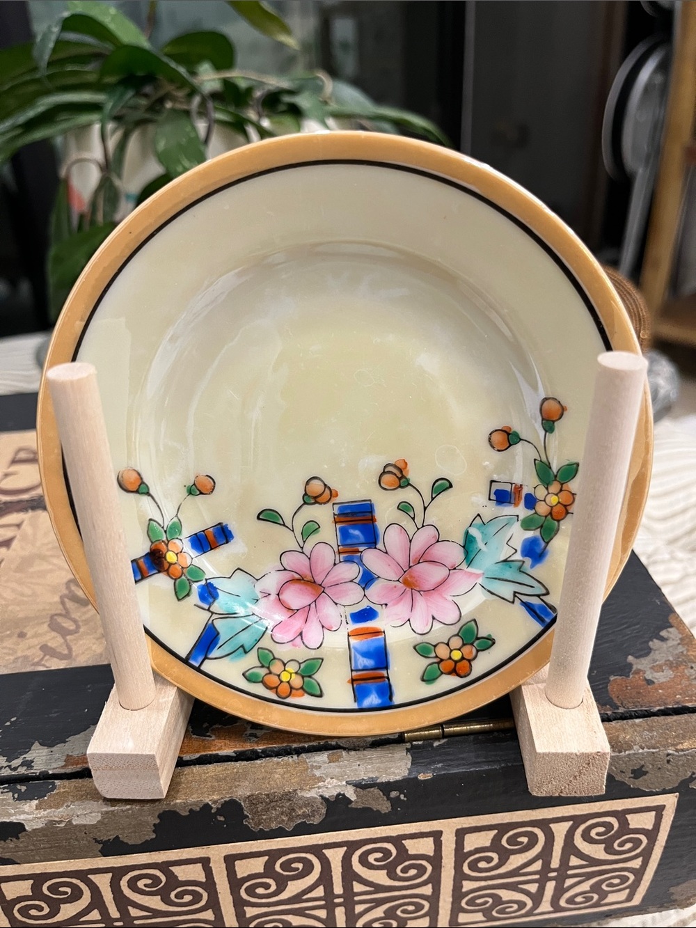 Hand-Painted Lustre Japan ware Floral Decorative Plate